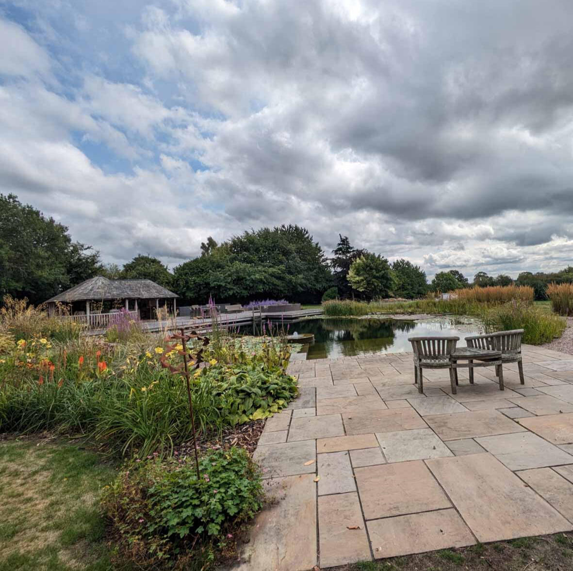 Pond &amp; patio maintenance